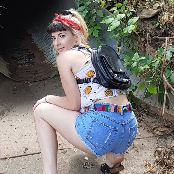 Black faux leather gothic kitty cat backpack - Picture 3 of 8